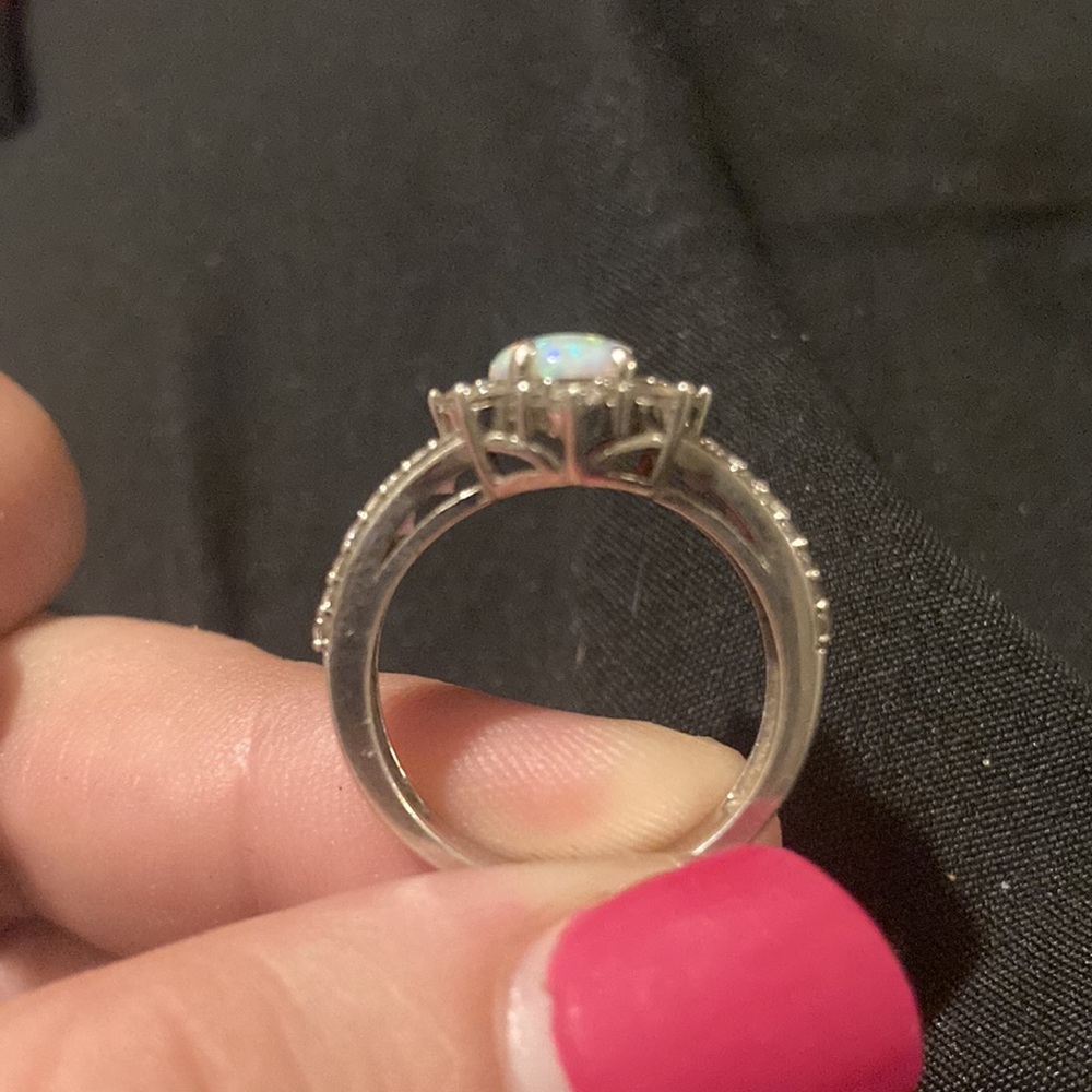 Opal & Amethyst Ring - Picture 4 of 4